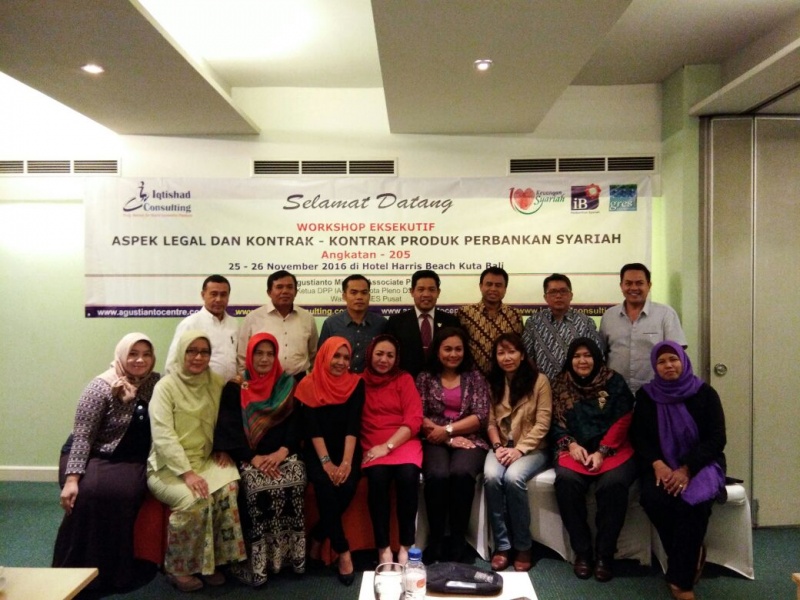 Pelatihan Strategi IT Menghadapi Proses Spin Off UUS menjadi Bank Umum Syariah Tgl 19 - 20 Oktober di Hotel Pullman, Pantai Kute Bali.