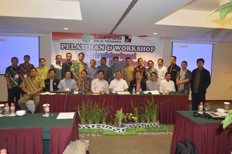 Training dan Workshop Eksekutif Hybrid Contracts pada Produk Perbankan & Keuangan Syariah 3 - 4 Februari  2016 di Jakarta