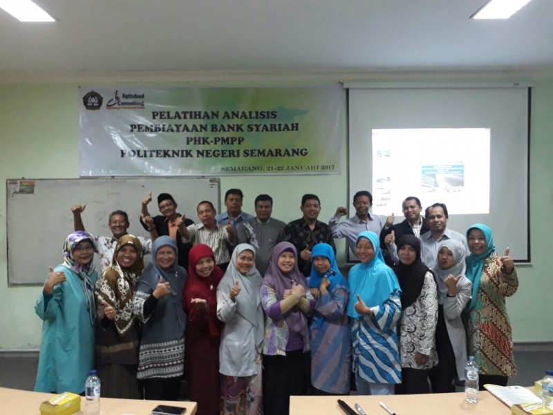 Training Dan Workshop Inovasi dan Pengembangan Produk-Produk BMT dan Koperasi Syariah Angkatan ke – 264 Tgl (28 - 1  Februari - Maret 2018 di Hotel Sofyan Betawi, Jakarta Pusat)