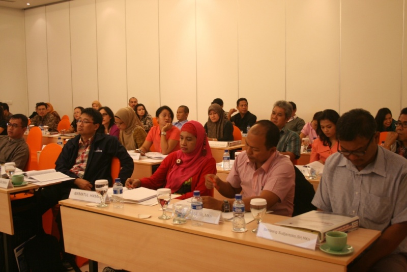 TRAINING DAN WORKSHOP NASIONAL NOTARIS:   ASPEK LEGAL DAN KONTRAK-KONTRAK PRODUK PERBANKAN SYARIAH  ANGKATAN 145 SURABAYA 