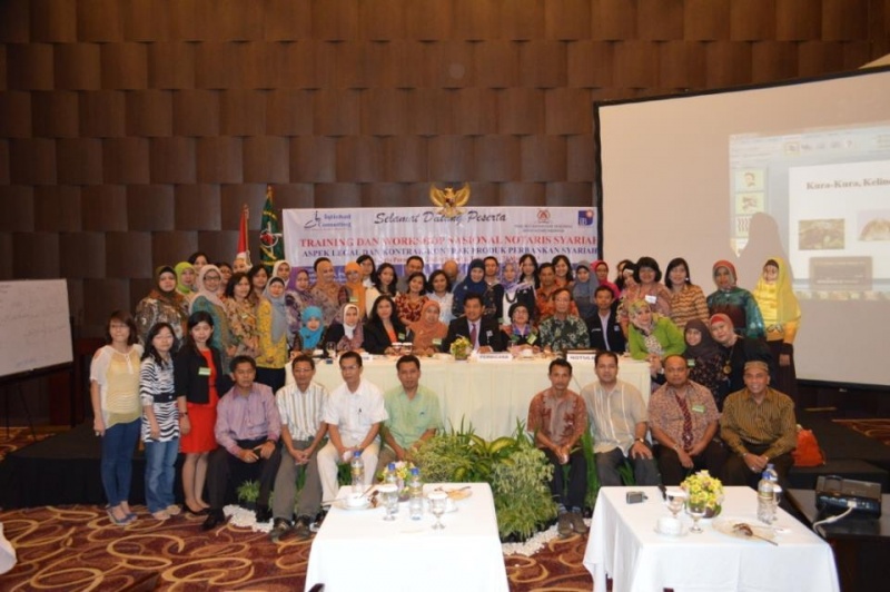 Pelatihan Aspek Legal dan Kontrak Perbankan Syariah bagi Notaris 24-25 JUNI   2016 di Hotel Sofyan Betawi Jakpus