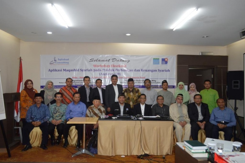 Upgrading Aspek Legal Perbankan Syariah Bagi Notaris 11 Juni 2016 di Padang