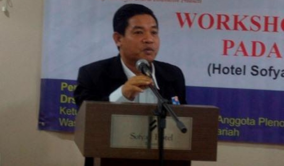 Dampak Bunga Terhadap Keterpurukan Ekonomi Indonesia (2)