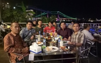 Makan Malam dengan Ketua Pengda INI Palembang di Riverside